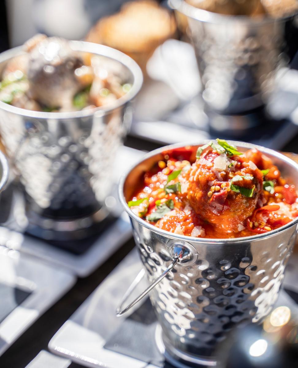 12 Great Restaurants Near Chandler Fashion Center Do you say you had lunch in or at a park? 12 great restaurants near chandler