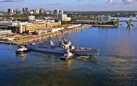 The U.S.S. Paul Ignatius arriving at Port Everglades.