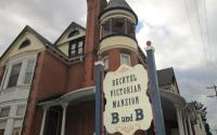 Bechtel Victorian Mansion Bed & Breakfast 23