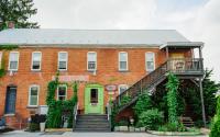 Warehouse Gourmet Bistro & Brew Pub
