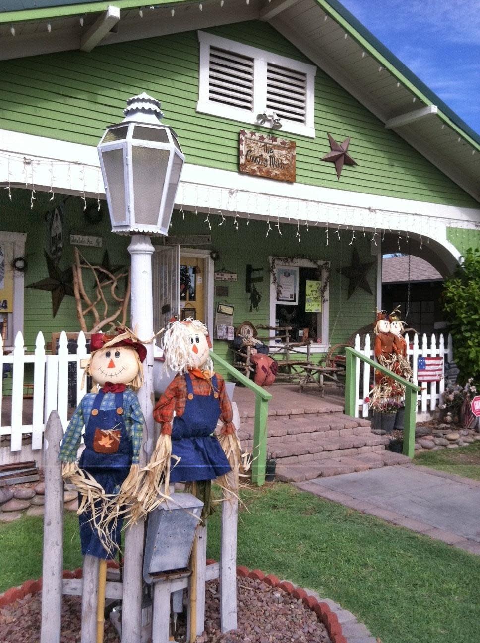 Country Maiden Fall 1