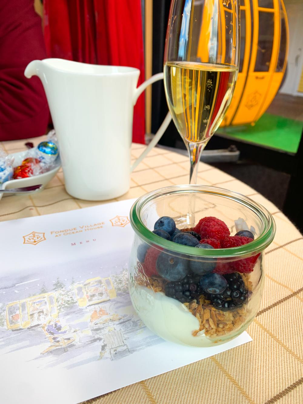 Parfait Fondue Village