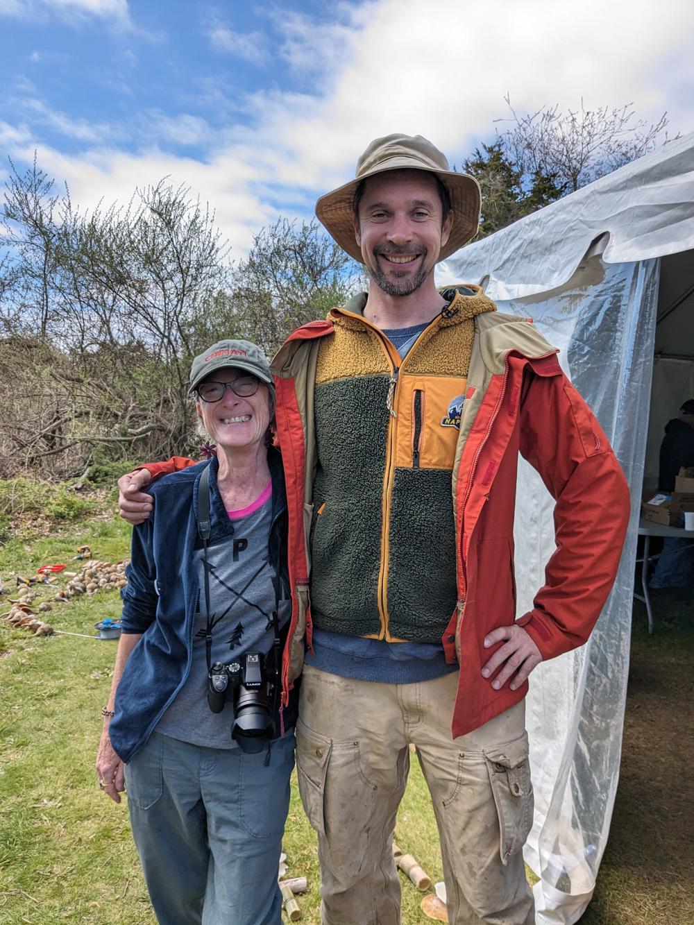 Sue with Thomas Dambo