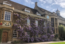 Masters lodge Wisteria