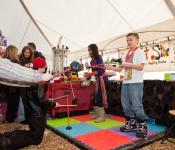 Kids Having Fun, Festival du Voyageur