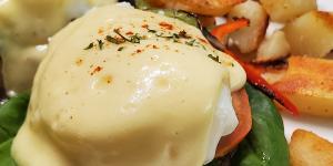 Veggie Benedict at Scott's Inn Family Restaurant