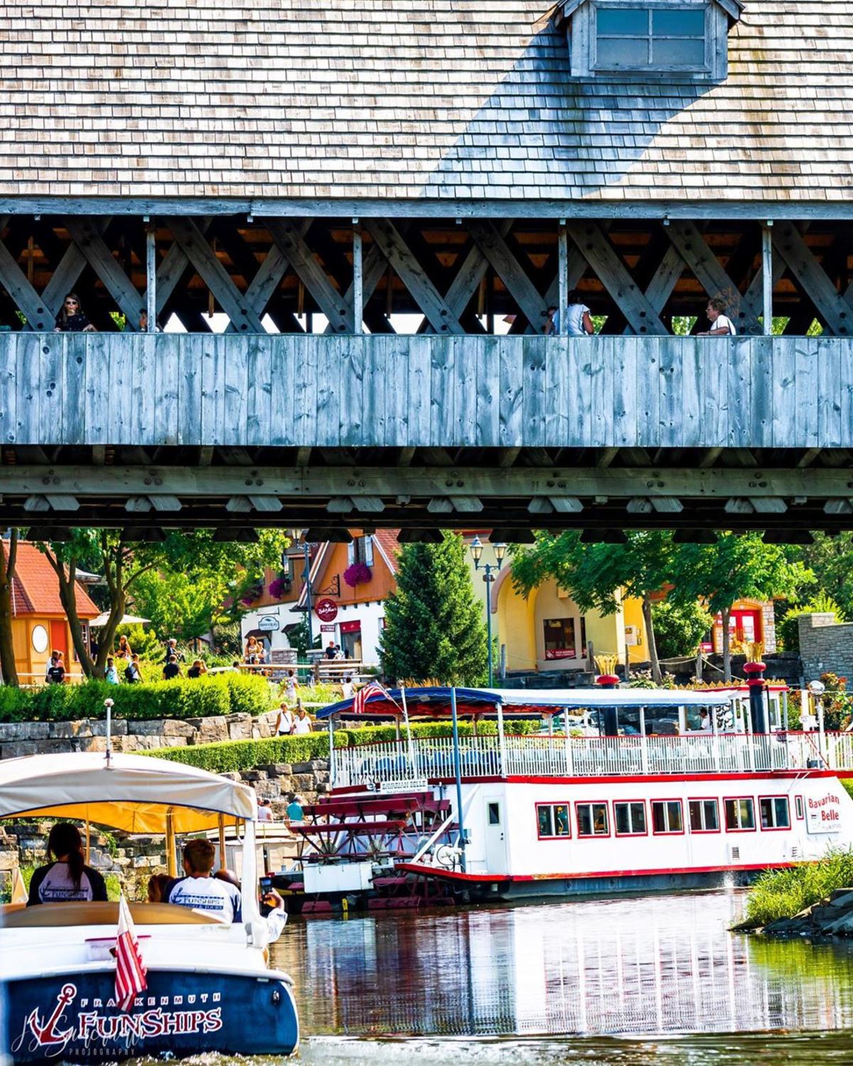 Freshwater Sailing & Guided Boat Tours in Michigan's Great Lakes Bay
