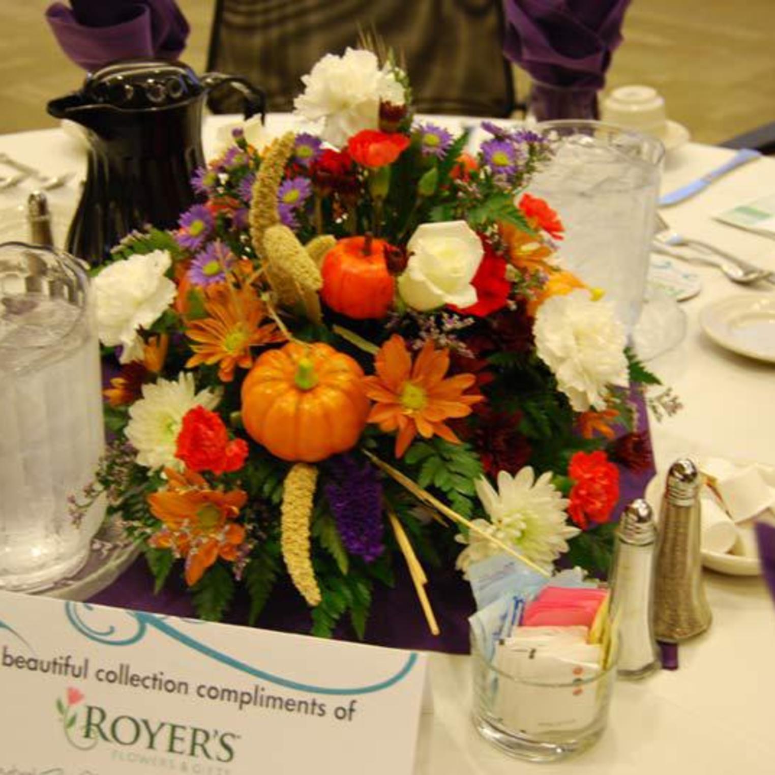 Royer's Flowers Carlisle Fall Banquet Centerpiece