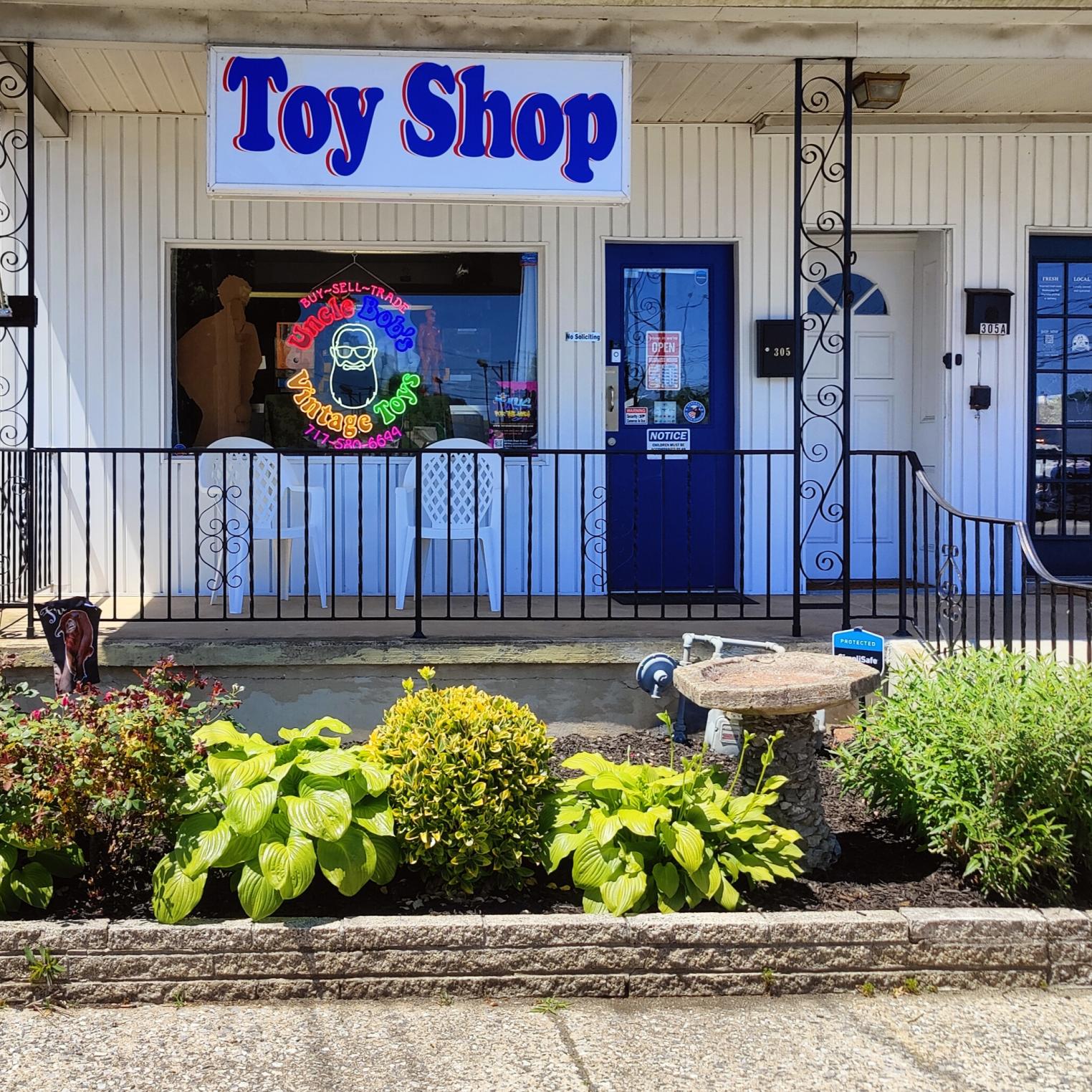 Uncle Bob's Vintage Toys