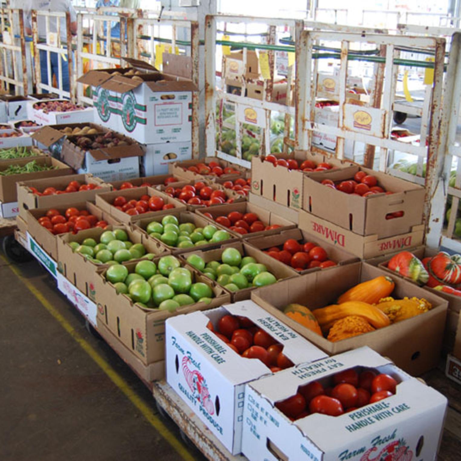 Produce at Shippensburg Auction Center