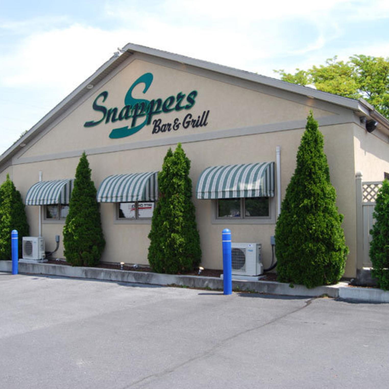 Snapper's Bar and Grill