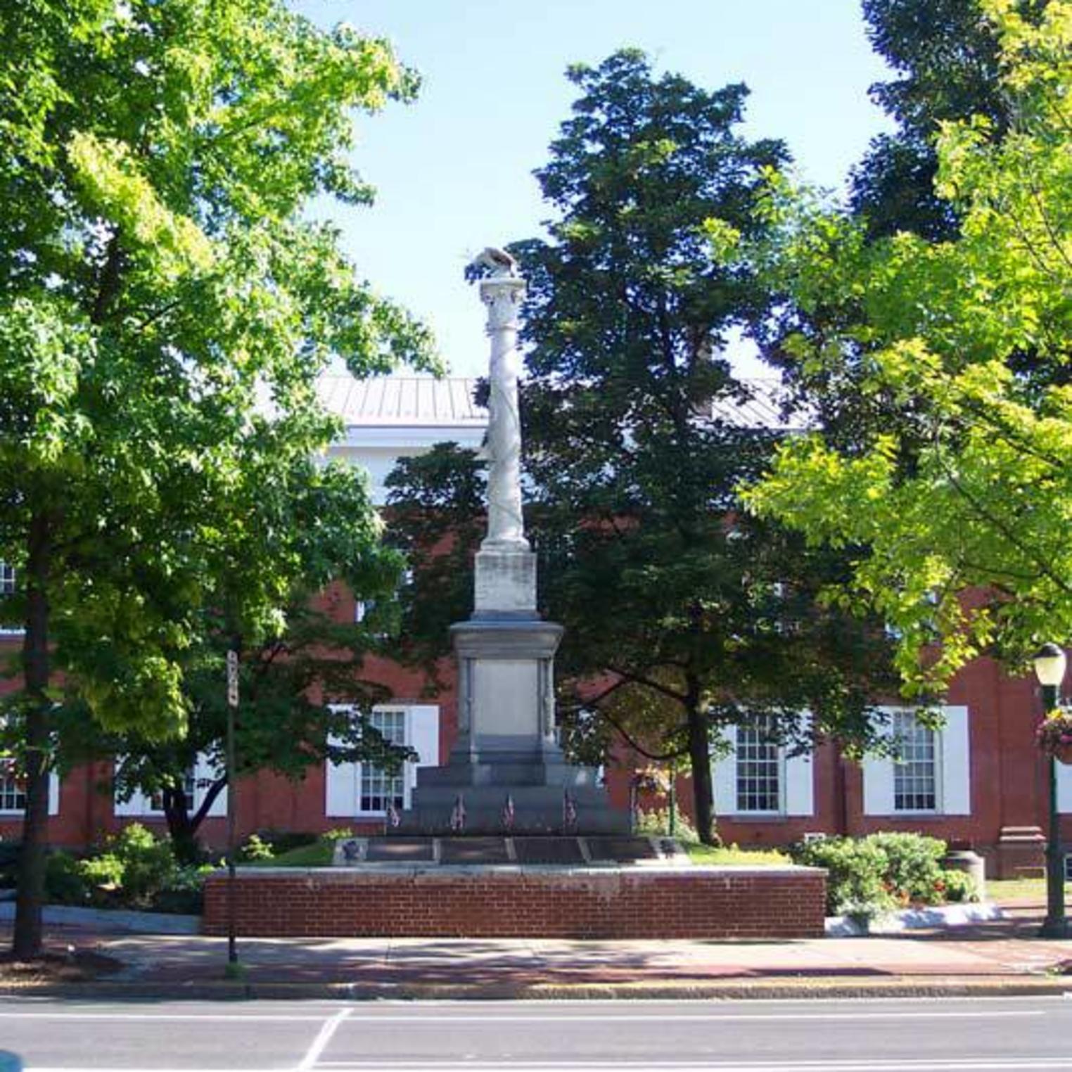 Veterans Square Civil War Monument