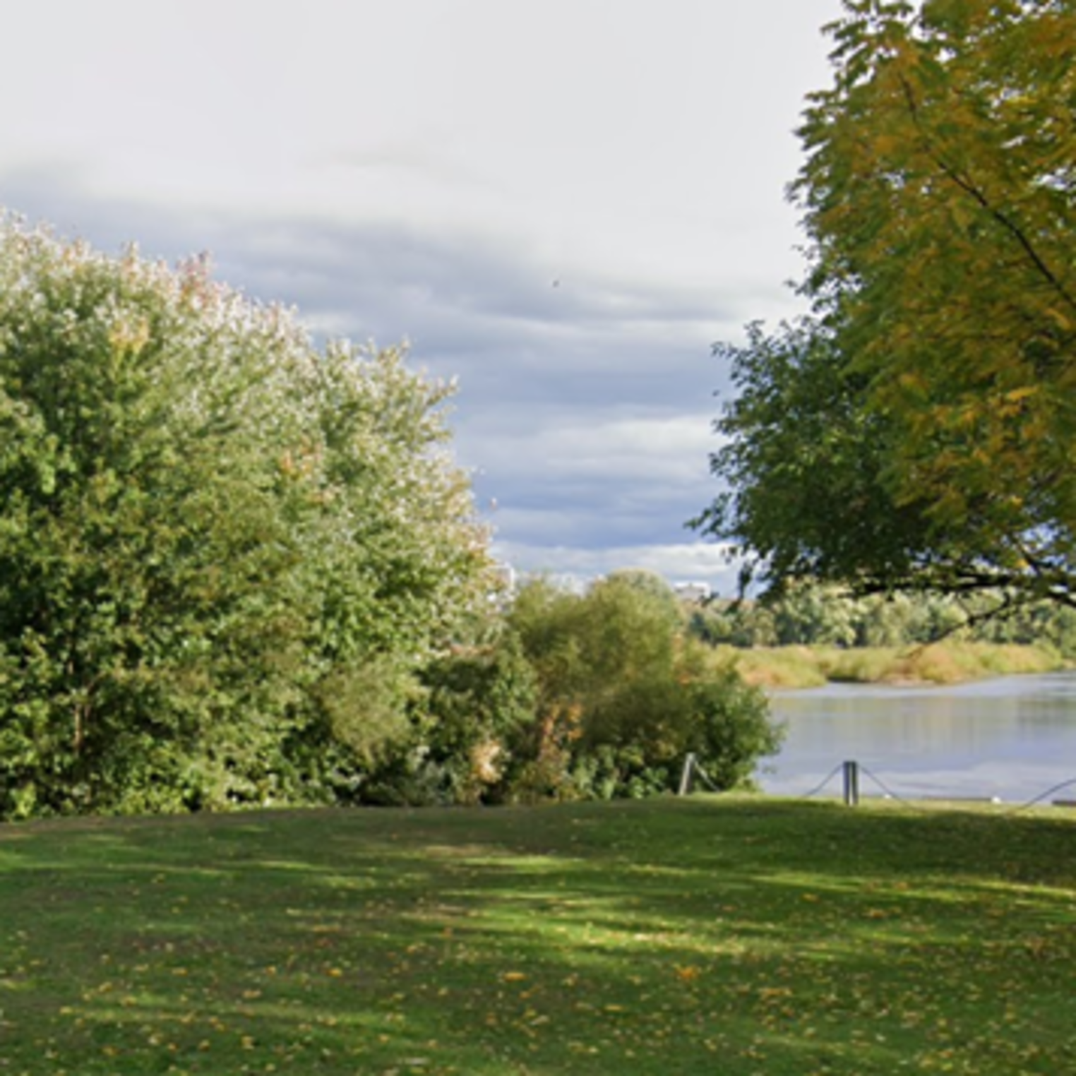 West Fairview Point River Access