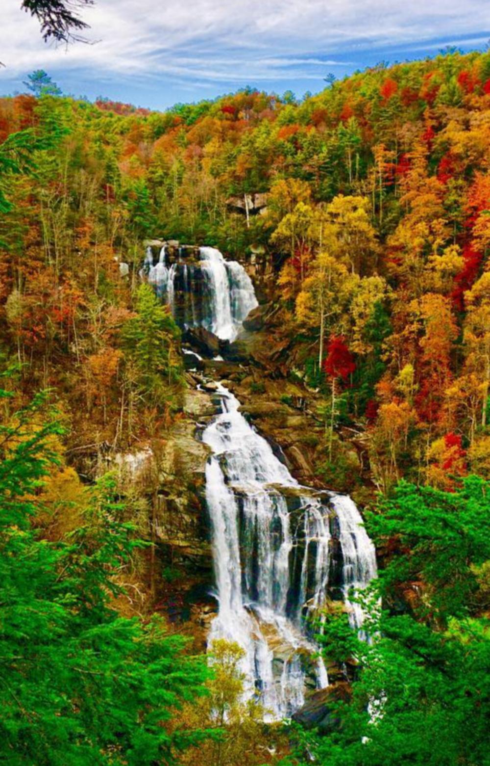 Beautiful Watrefalls In Upstate South Carolina Fall Deep South