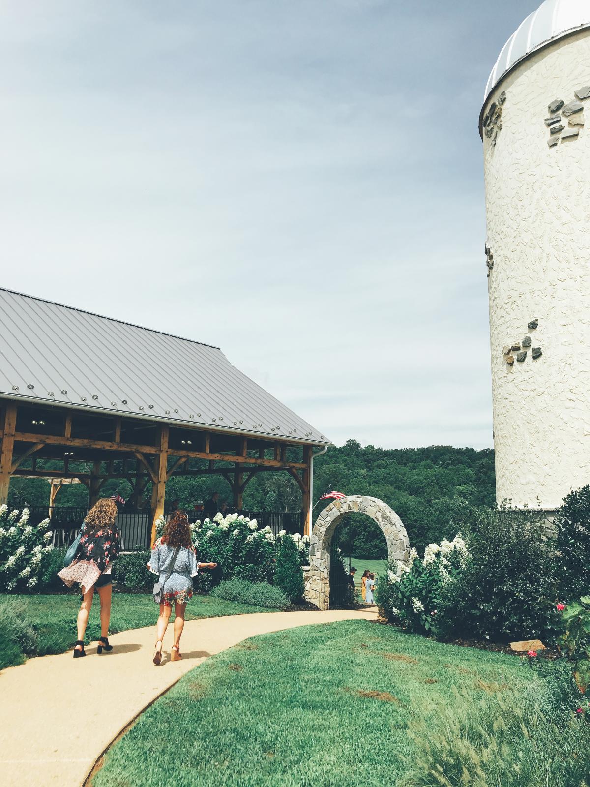 Women walking at Creek's Edge Winery