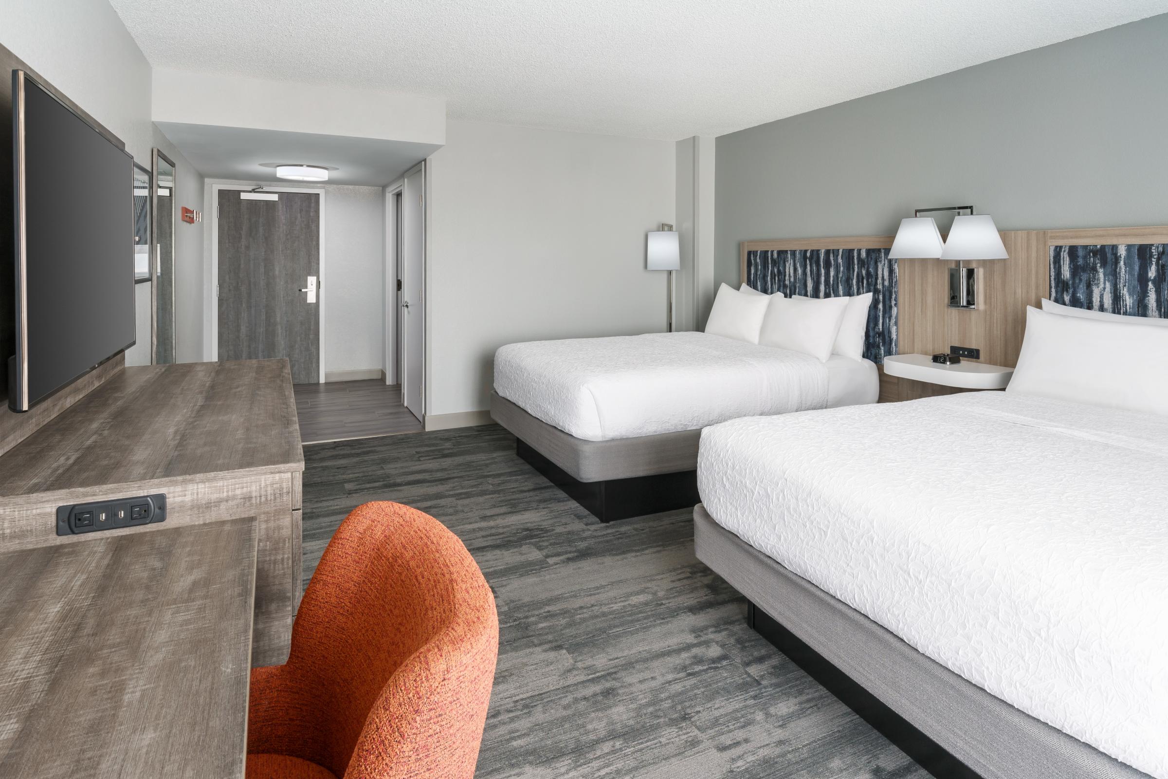 Double Queen Bed Room