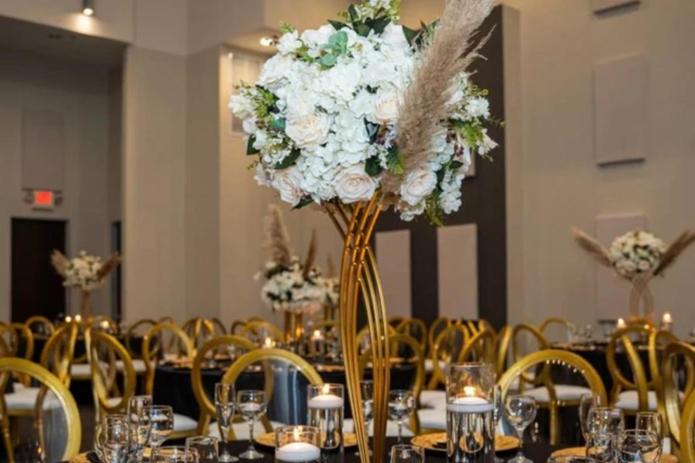 Flower centerpiece