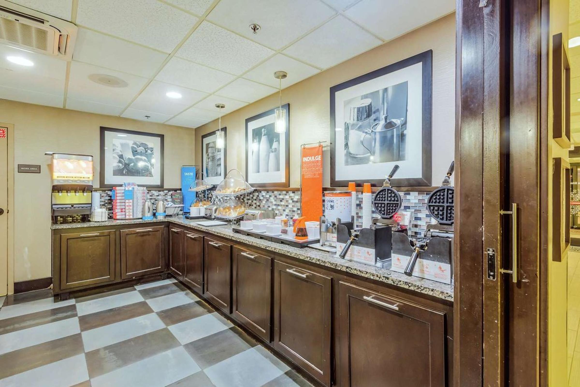 Brreakfast Area