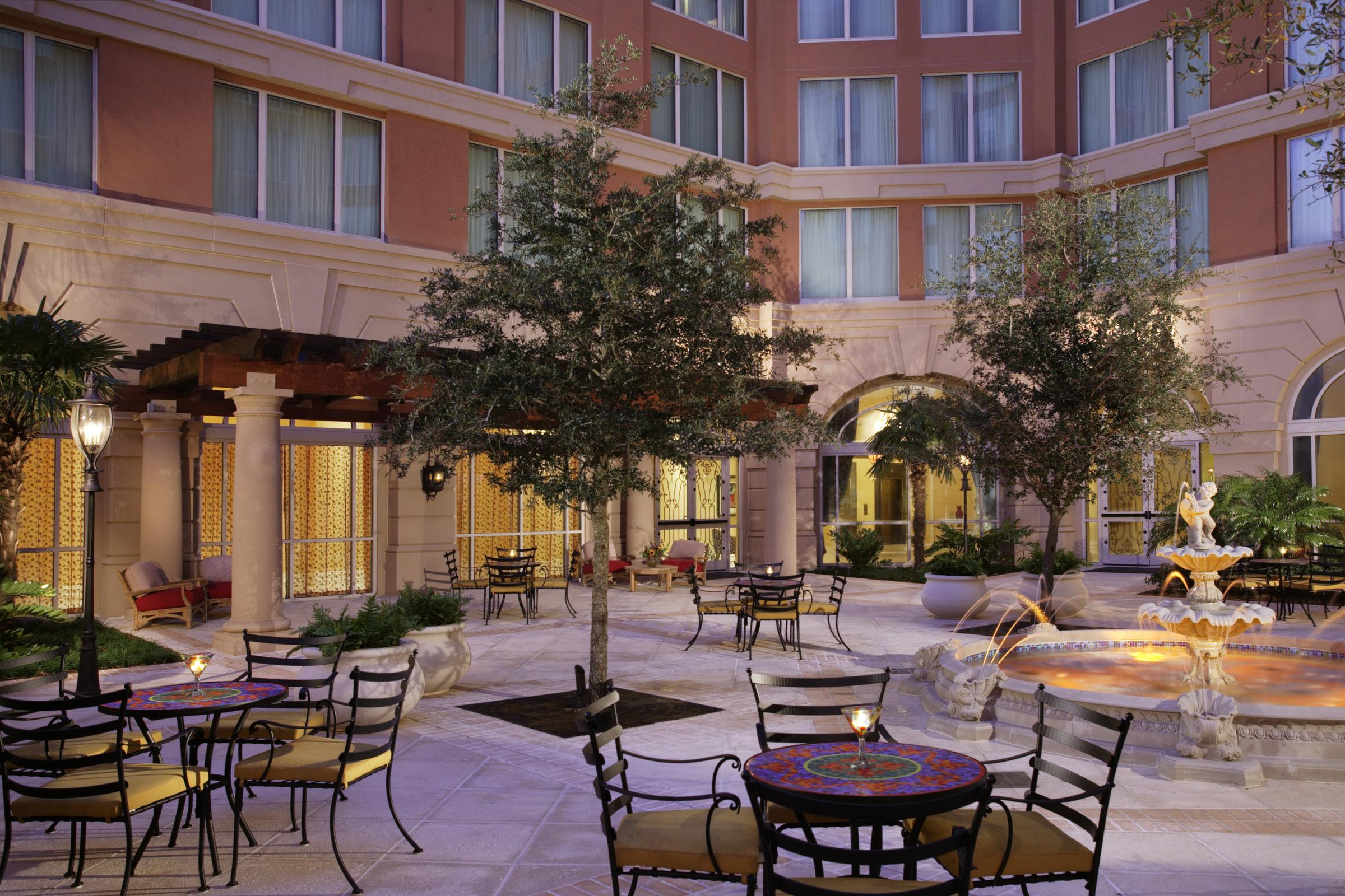 La Fuente Courtyard