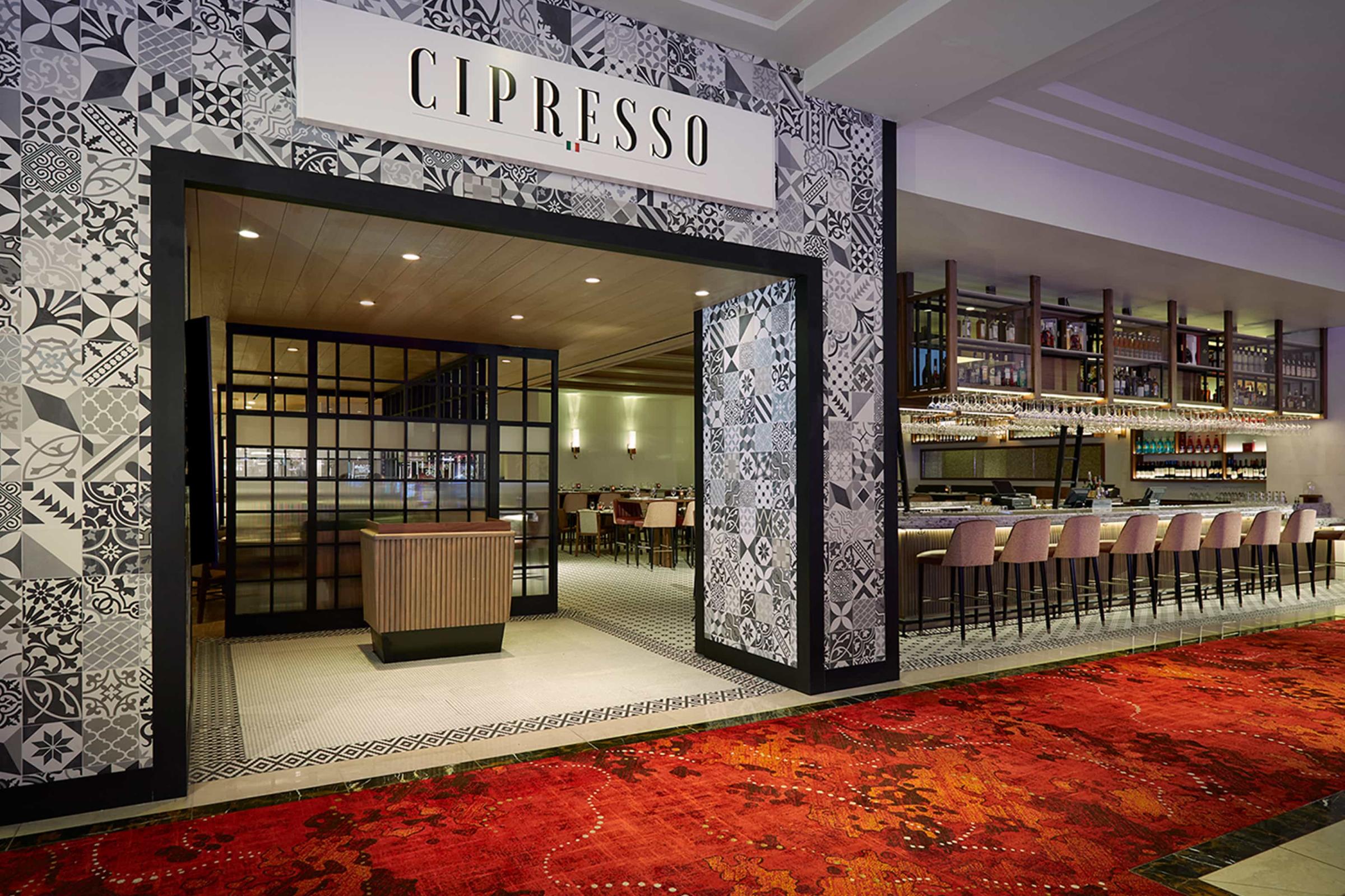 Cipresso Exterior