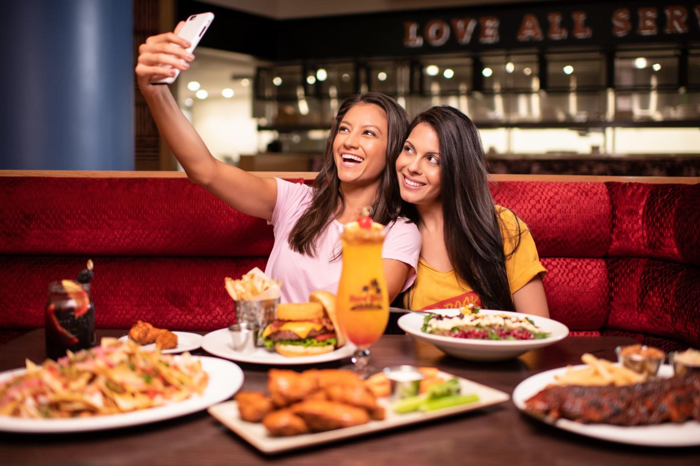 Hard Rock Cafe Dining Selfie