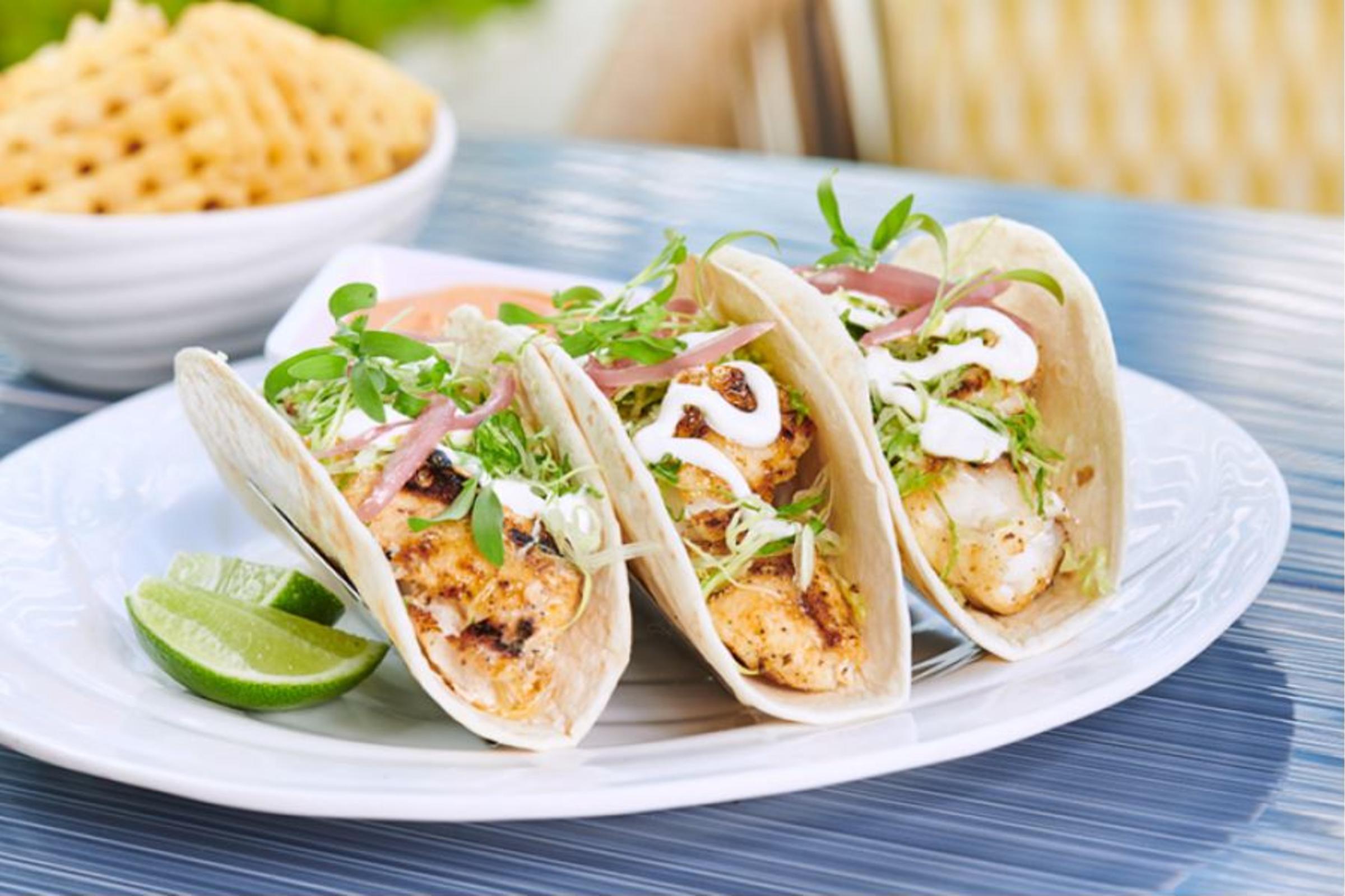Pool Bar & Grill, Fish Tacos