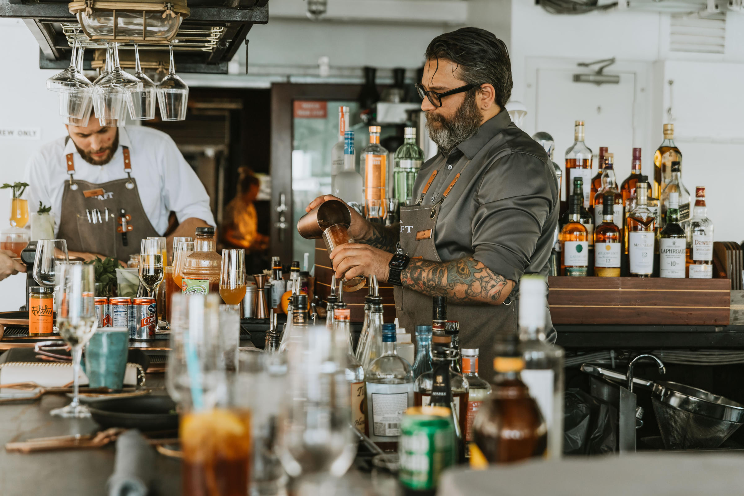 Bar