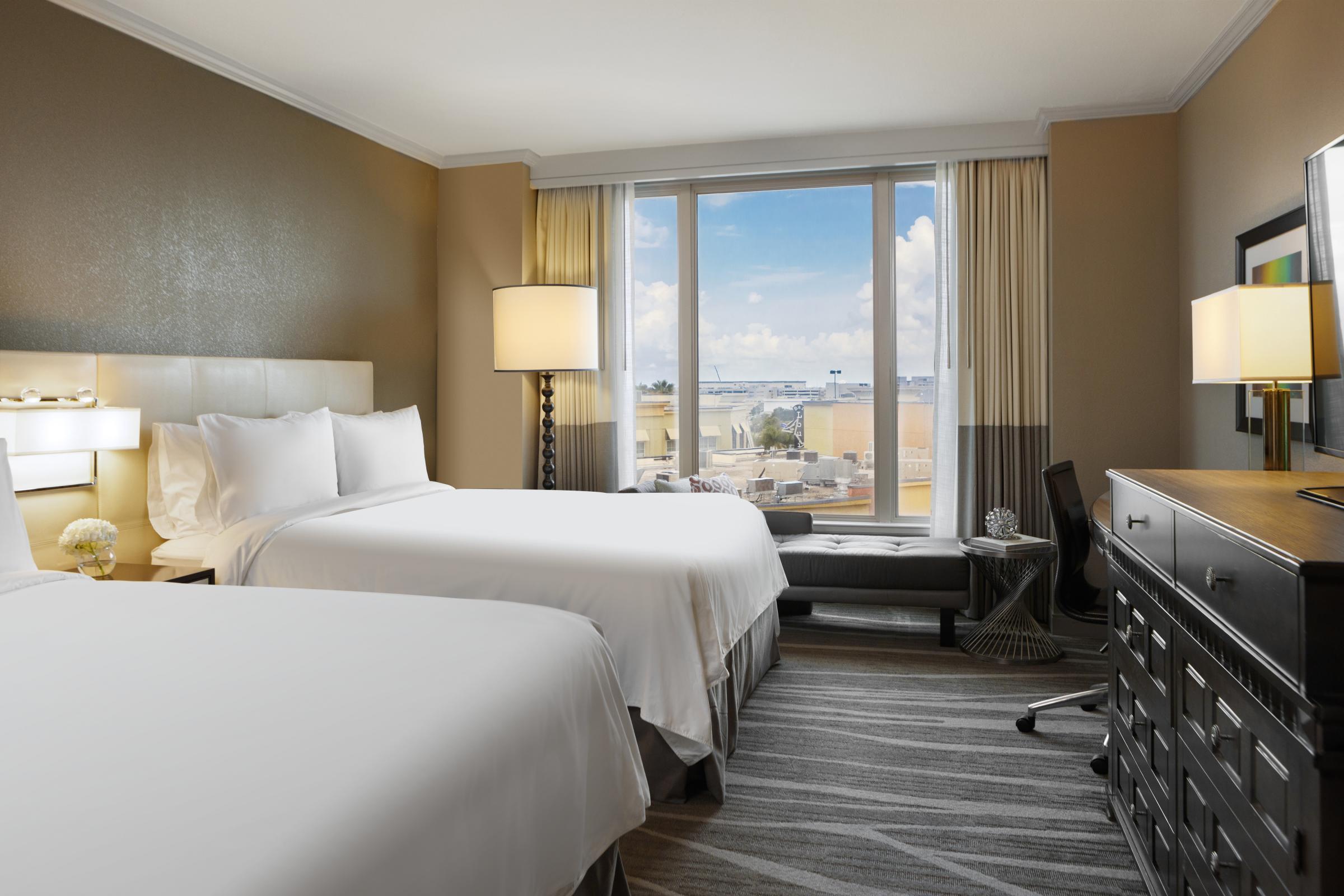 Queen/Queen Guest Room