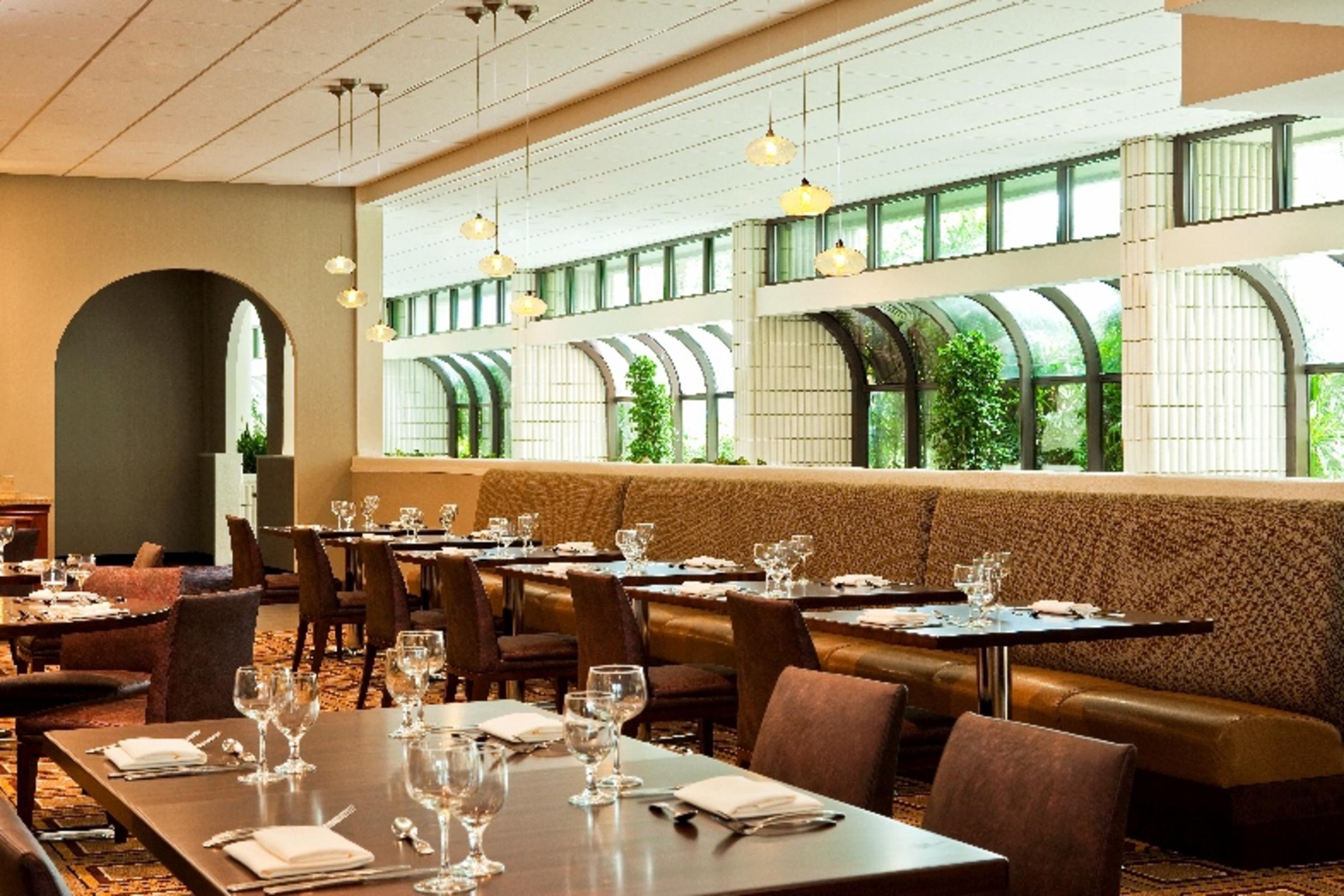 Sheraton Tampa East Hotel  ( Panfilo's Restaurant)