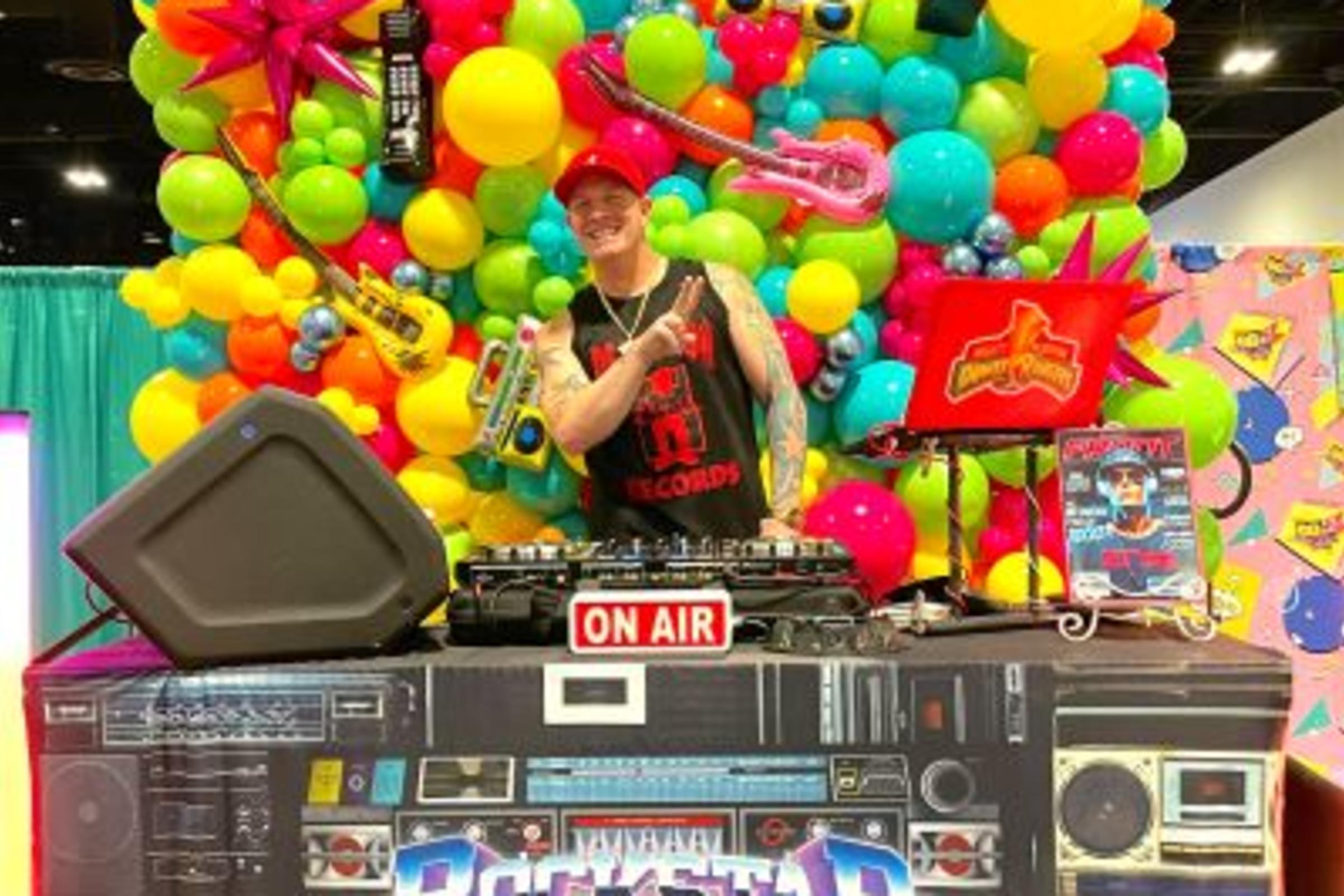 Balloon Walls