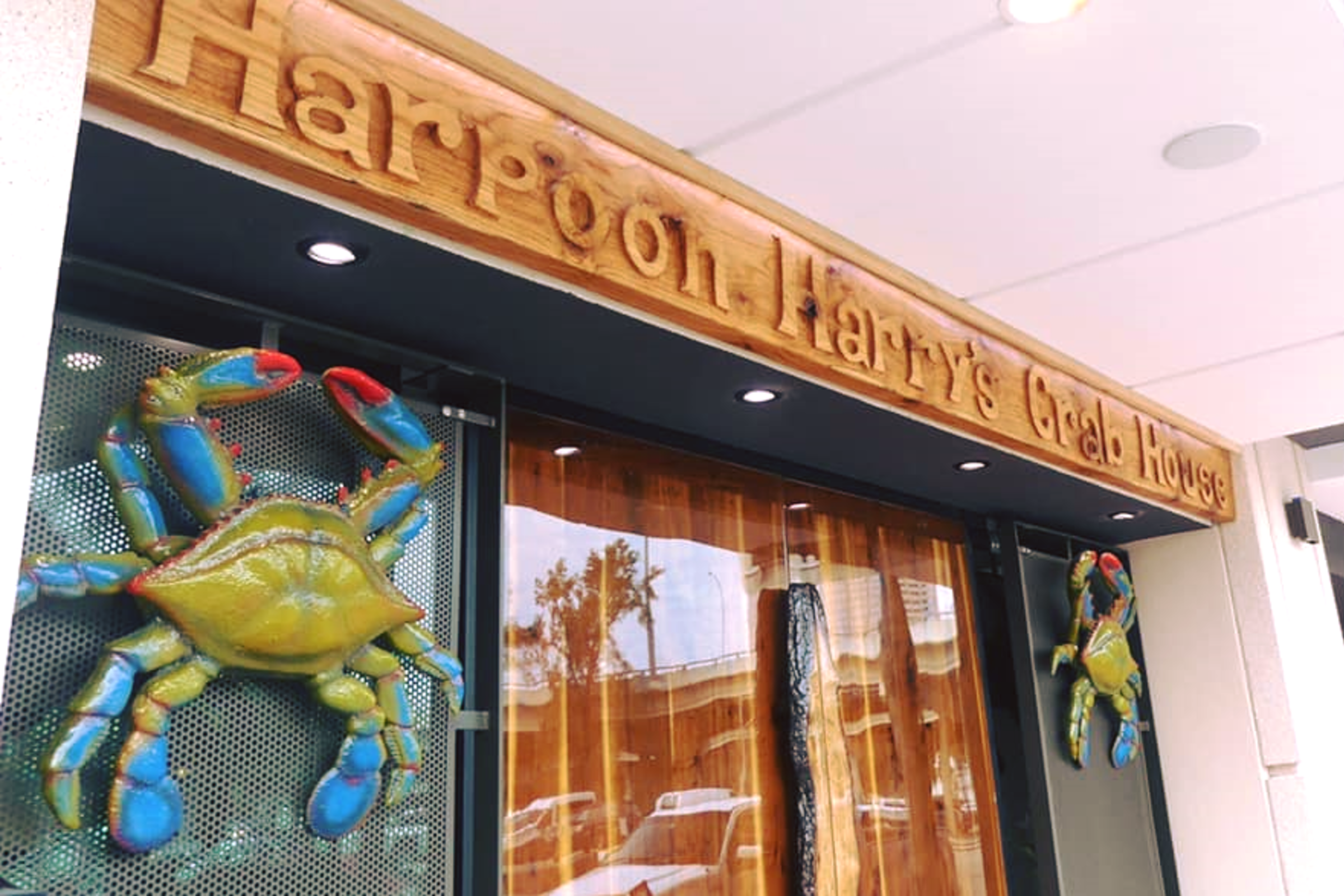 Harpoon Harry's Crab House