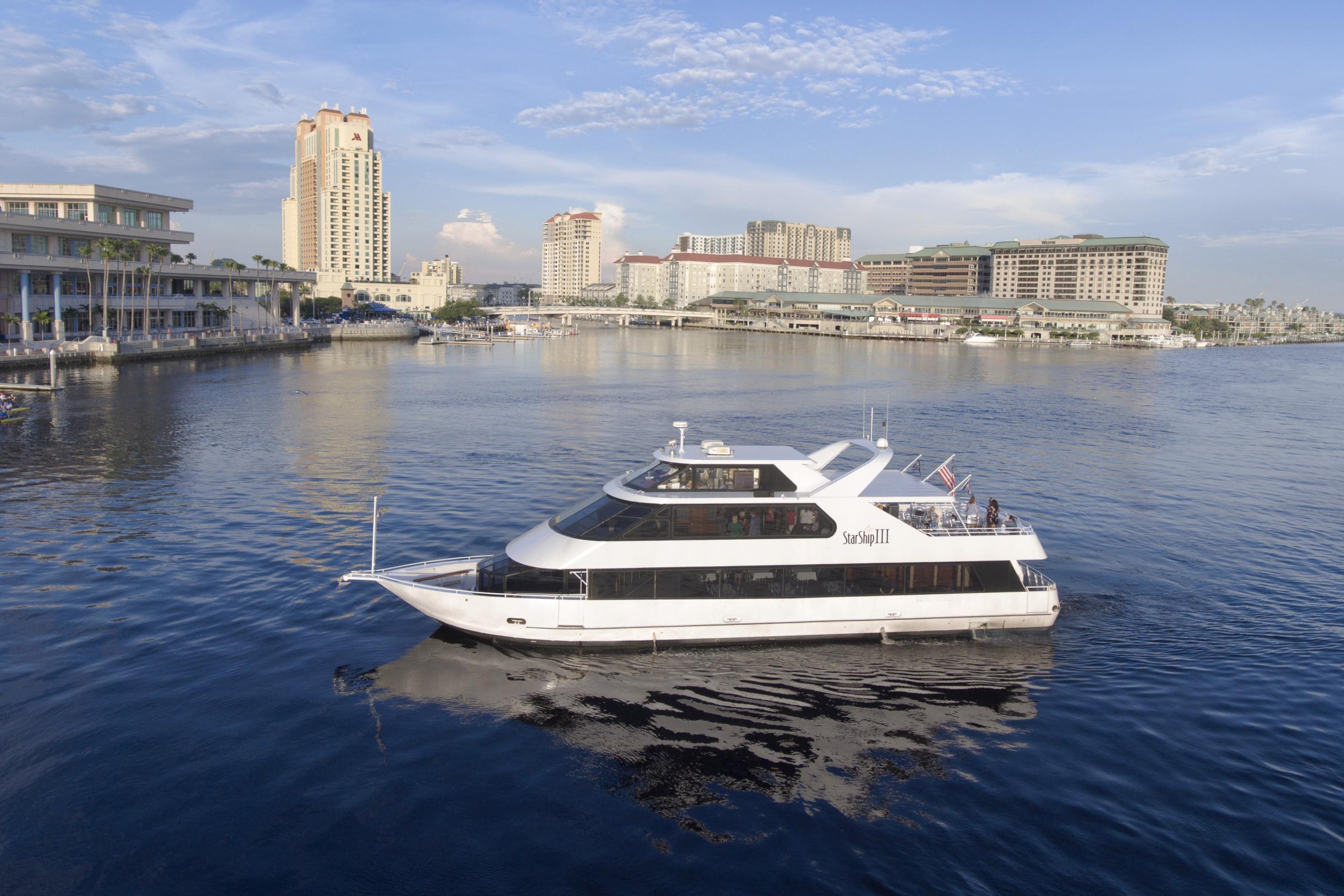 Yacht StarShip III