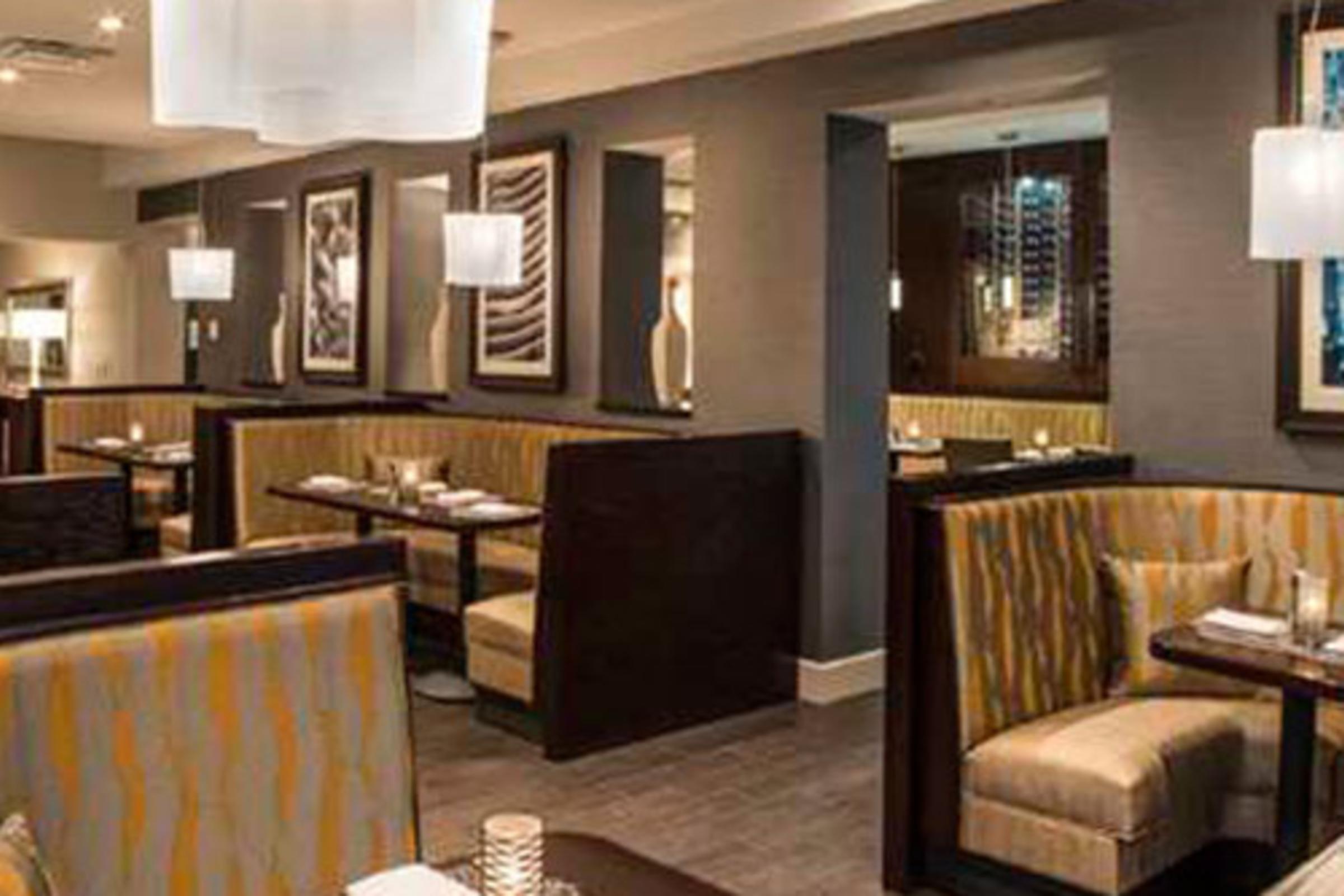 211 Restaurant