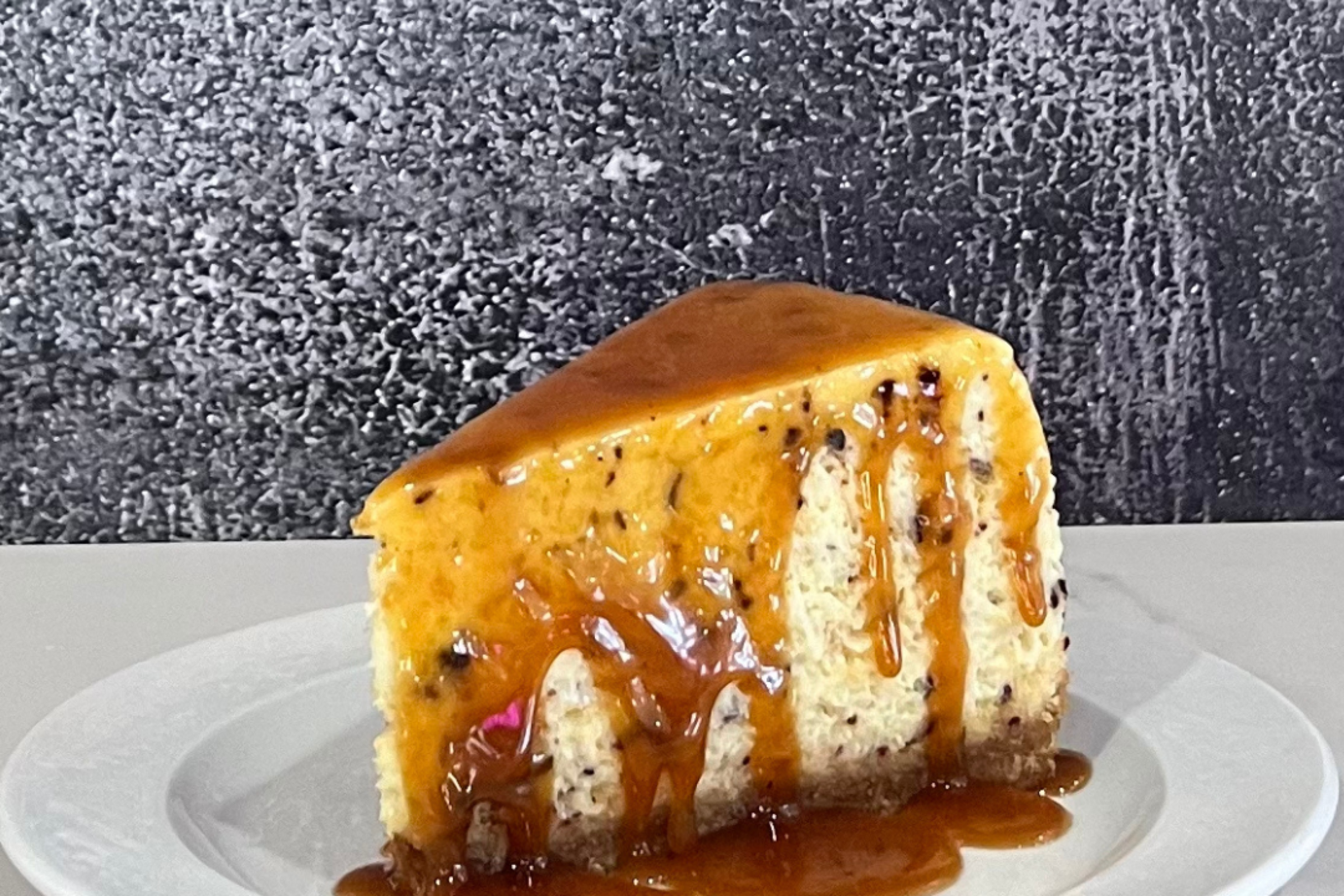 Toffee Cheesecake with Toffee Sauce