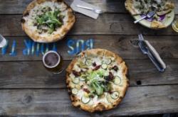 pizza-at-agrarian-ales-hop-harvest