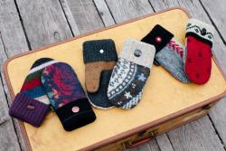 Baabaazuzu Mitts
