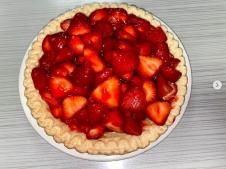 lanas diner strawberry pie