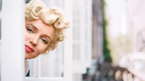 Marilyn Monroe photographed by Sam Shaw (courtesy of Shaw Family Archives)