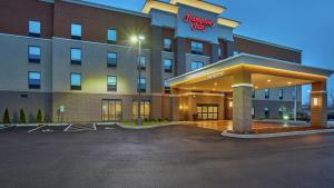 Hampton Inn Exterior