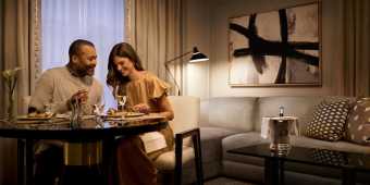 TIFF-Local-Guide_Fairmont-Royal-York-Gold-InRoomDining