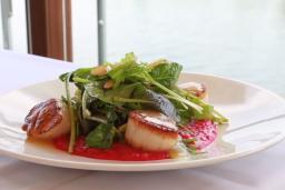 Pan Roasted Scallop Salad