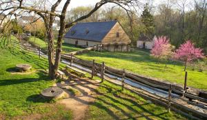 Mount Vernon Distillery