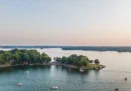 How to Spend a Day on Lake Wylie in South Carolina