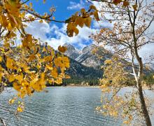 10.29.24 Bridgeport Twin Lakes by Amanda Carlson with Mono County Tourism