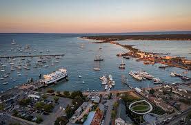 24 Hours in Vineyard Haven: A Perfect Day in This Charming Martha’s Vineyard Town