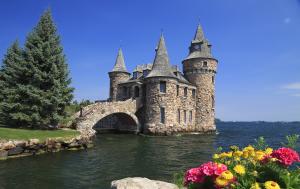 Boldt Castle_Spring