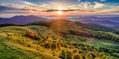 A beautiful summer sunset view at Max Patch near Asheville, NC