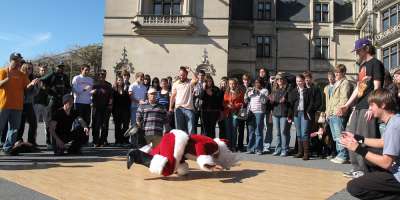 Bboy Santa at Biltmore 2