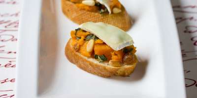 Sweet Potato and Brie Bruschetta #Recipe | ExploreAsheville.com