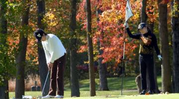 Fall Foliage - Unique Ways - Golf